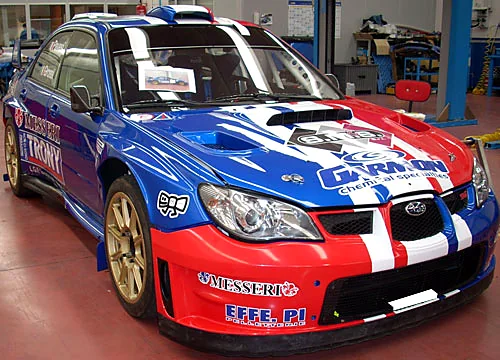 Subaru rally decorata